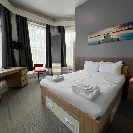 Capital One Hotel Μπόρνμουθ Εξωτερικό φωτογραφία