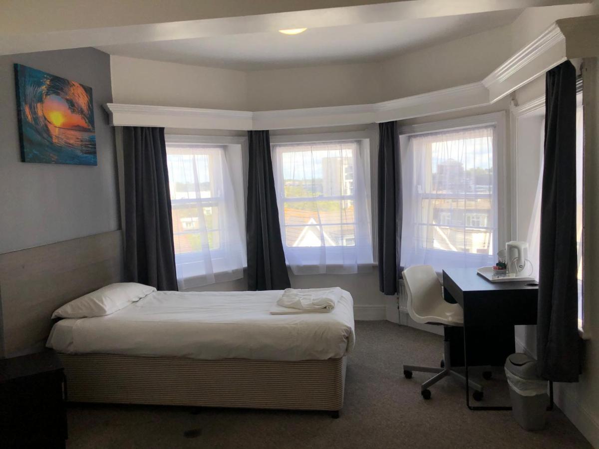 Capital One Hotel Μπόρνμουθ Εξωτερικό φωτογραφία